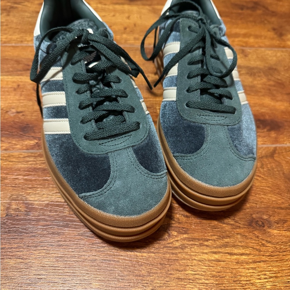 Adidas Originals Bold Mineral Green/Putty Gray Sneakers